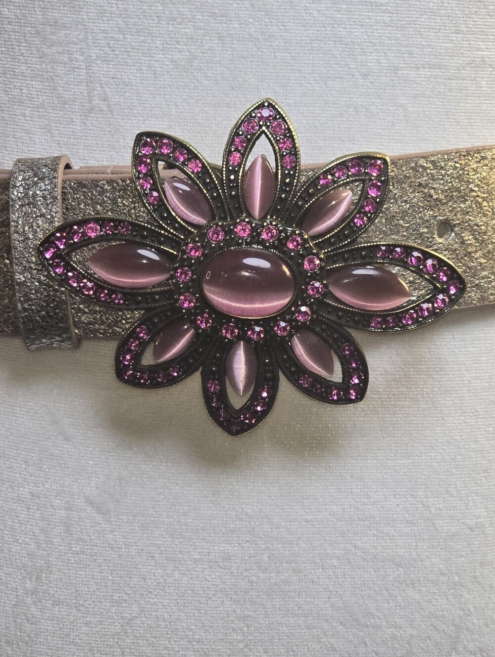 Vintage Leatherock Oversized Pink Rhinestone Flower Metallic Belt S - Picture 5 of 16
